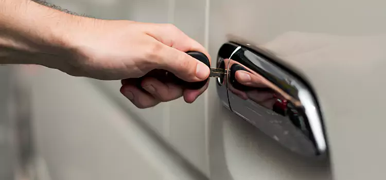Why Choose Our Auto Locksmith Team in Parkland, WA?