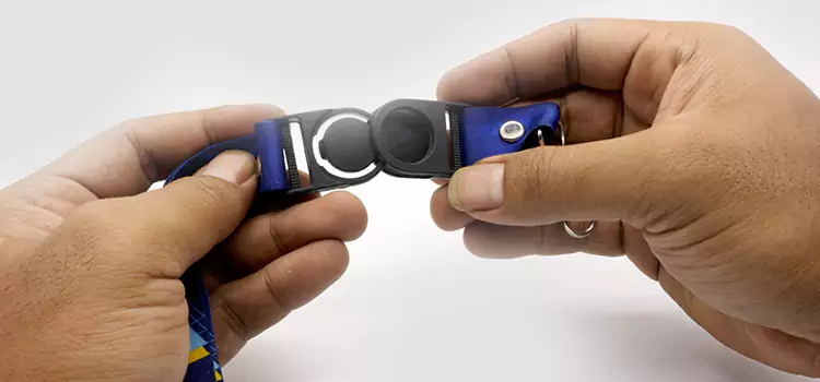 Our Professional Key Fob Installation Process in Parkland, WA